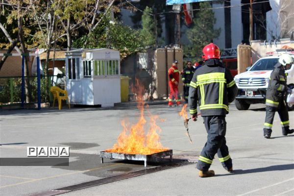 مانور سراسری زلزله و ایمنی ناحیه ۳ اصفهان
