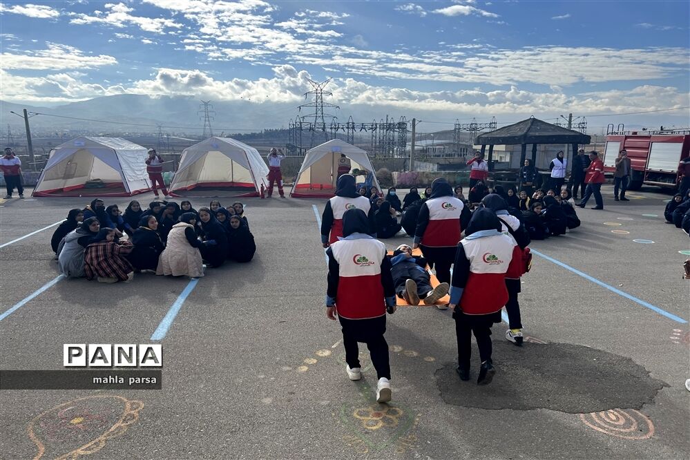 بیست و پنجمین مانور سراسری زلزله در شهرستان مانه و سملقان
