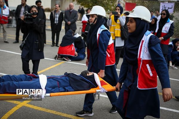 بیست و پنجمین مانور سراسری زلزله در مدارس
