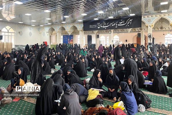 رقابت 1000 دانش‌آموز دختر کاشمر در مسابقه لیگ جت