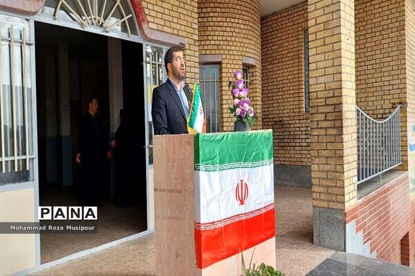 مانور سراسری زلزله در دبیرستان مسلم شهرستان ملارد