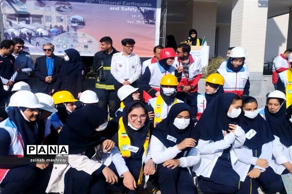 بیست و پنجمین مانور سراسری« زلزله و ایمنی »در کاشان