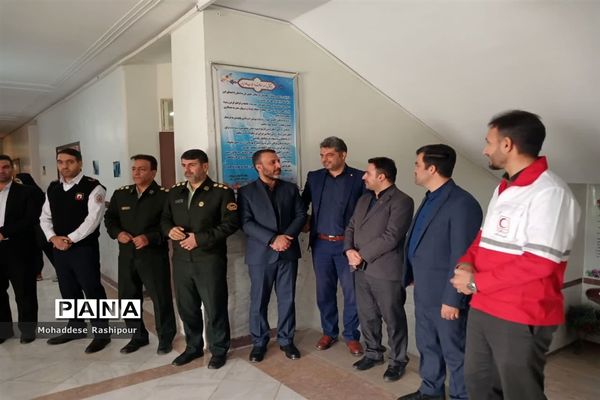 بیست و پنجمین مانور استانی زلزله و ایمنی درآموزشگاه قاضی‌طباطبایی اسلامشهر