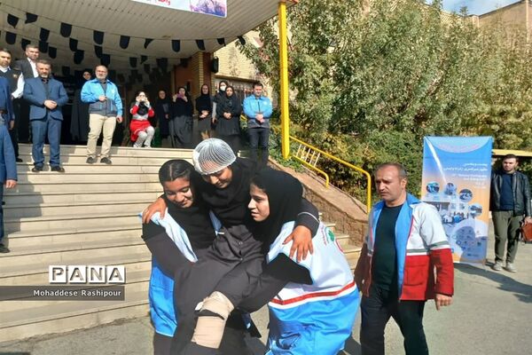 بیست و پنجمین مانور استانی زلزله و ایمنی درآموزشگاه قاضی‌طباطبایی اسلامشهر