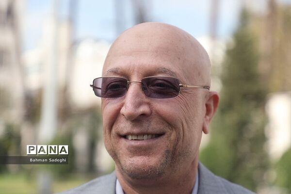 اعضای هیأت دولت در جمع خبرنگاران - ۸ آذر ۱۴۰۲