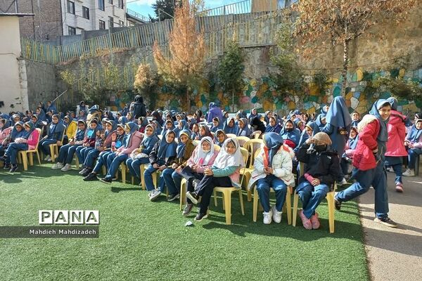 بیست و پنجمین مانور سراسری  زلزله در آموزش و پرورش رودهن