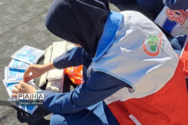 بیست و پنجمین مانور سراسری زلزله در مدارس شهر سورمق