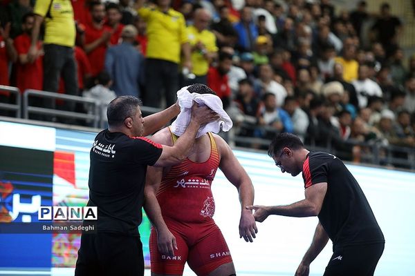 فینال لیگ برتر کشتی آزاد