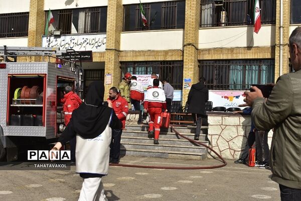 مانور زلزله در مدرسه شهید بهشتی شهرستان پردیس