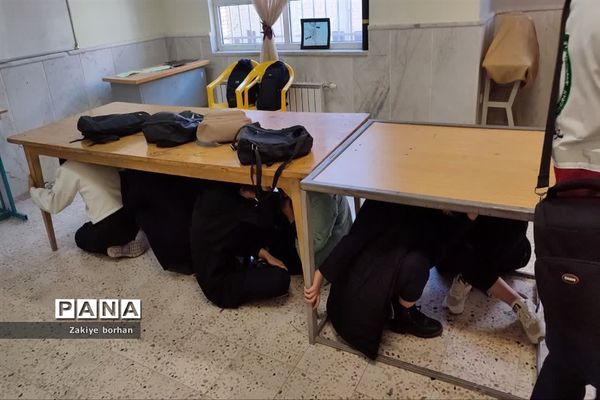 مانور زلزله در مدرسه شهدای غزه شهرستان بجنورد