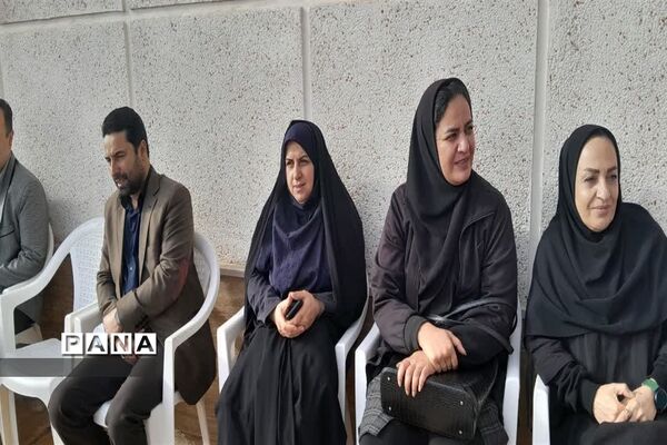 بیست و پنجمین مانور زلزله و ایمنی در دبستان دخترانه حضرت رقیه آزادمون‌ محمودآباد