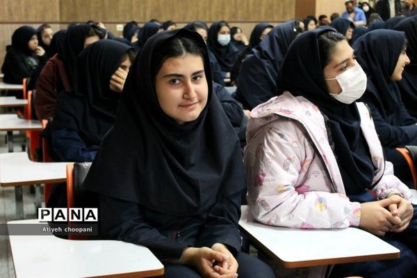 آیین بیست و پنجمین مانور سراسری زلزله با شعار (مدرسه ایمن، جامعه تاب‌آور)