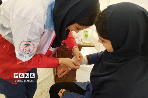 برگزاری مانور زلزله درمدارس کهریزک و باقرشهر