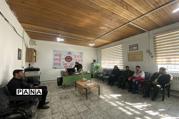 نواخته‌شدن زنگ مانور زلزله در مدارس بلده