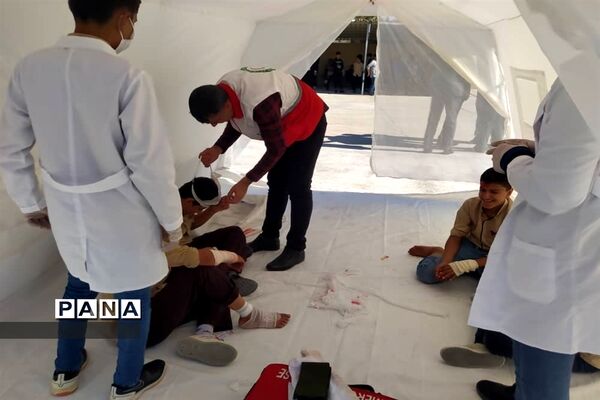 بیست و پنجمین مانور سراسری زلزله و ایمنی در مناطق 23 گانه استان هرمزگان