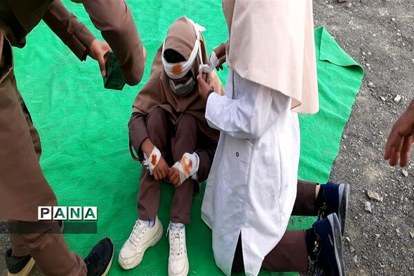 بیست و پنجمین مانور سراسری زلزله و ایمنی در مناطق 23 گانه استان هرمزگان