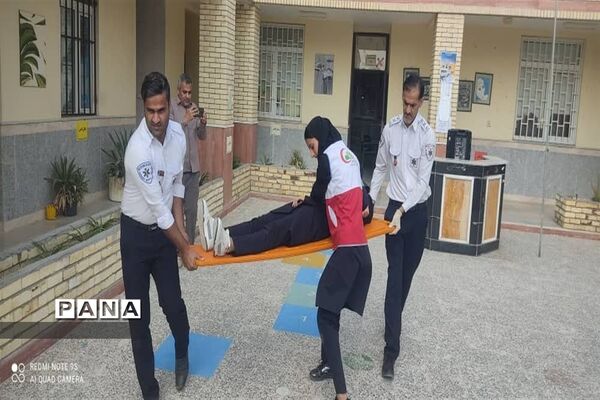 بیست و پنجمین مانور سراسری زلزله و ایمنی در مناطق 23 گانه استان هرمزگان