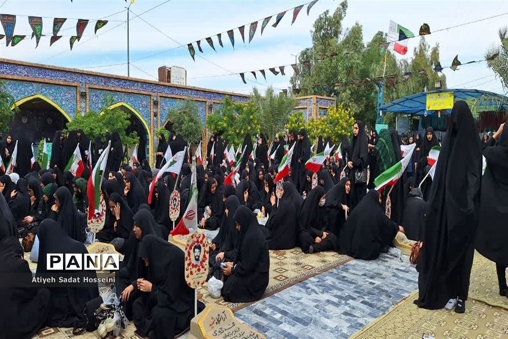حضور دانش‌آموزان بافقی در راهیان نور
