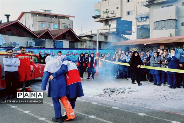مانور سراسری زلزله و ایمنی در شهرستان قائمشهر