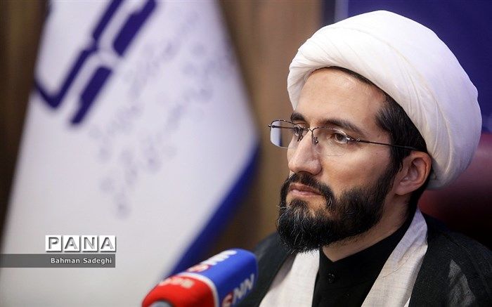 تالیف کتب آموزش زبان‌های خارجی جدید با همکاری موسسات آموزشی