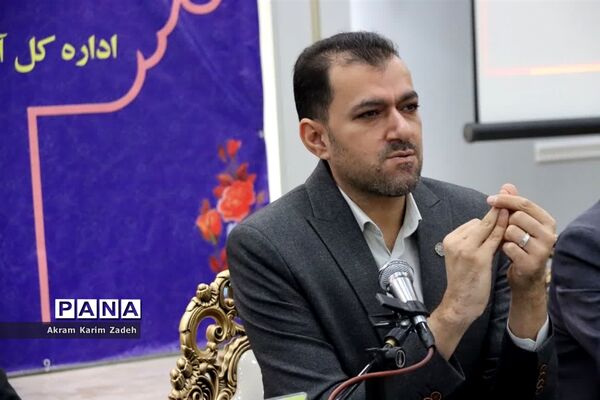گردهمایی کارشناس مسئولان آموزش متوسطه شهرستان‌های تهران در اسلامشهر