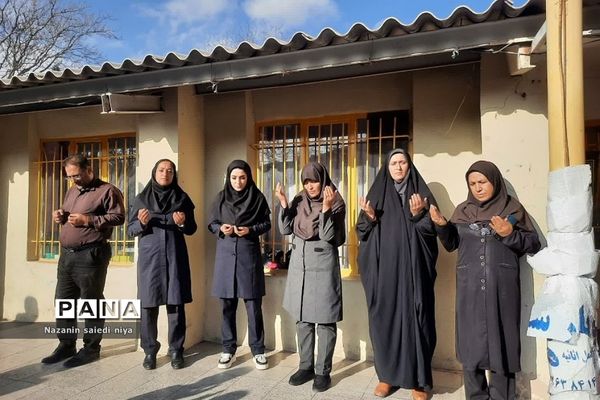 برگزاری مراسم‌ شهادت حضرت فاطمه(س)‌ در دبستان شهدای کریتون ۲ رودهن