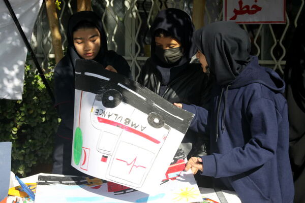 مراسم نمادین بیست و پنجمین مانور سراسری زلزله و ایمنی، با شعار «مدرسه ایمن جامعه تاب آور»
