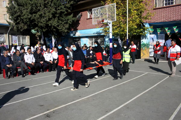 مراسم نمادین بیست و پنجمین مانور سراسری زلزله و ایمنی، با شعار «مدرسه ایمن جامعه تاب آور»
