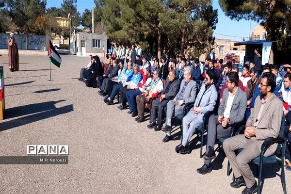 برگزاری مانور زلزله در دبیرستان‌های قم