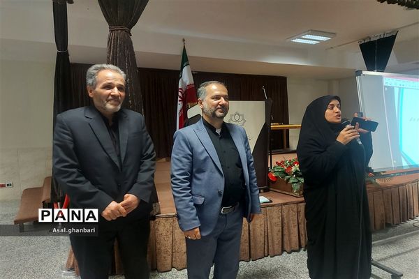 برگزاری کلاس‌های آموزش خبرنگاری و خبرنویسی ویژه دانش‌آموز خبرنگاران پانا ناحیه ۴ اصفهان