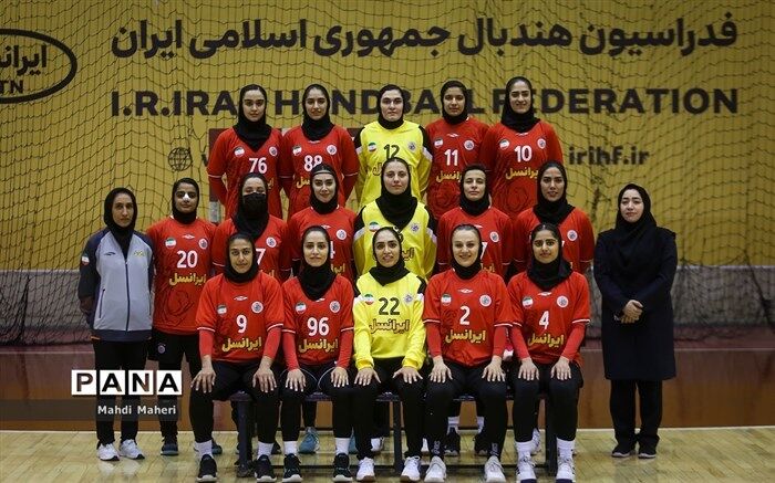 شکست تیم ملی هندبال زنان ایران مقابل لهستان