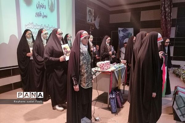 برگزاری همایش دختران نسل‌ظهور در کانون فرهنگی شهید کافی شهریار