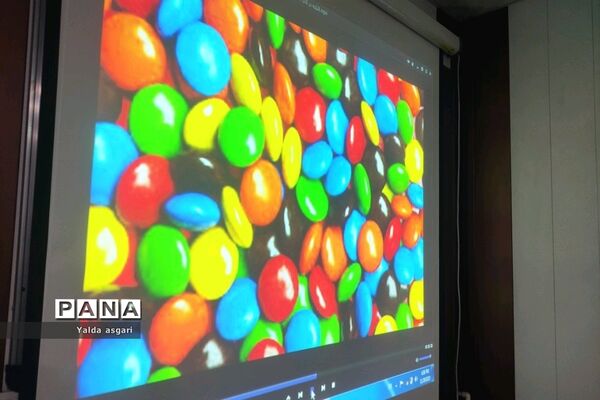 برگزاری کلاس آموزشی عکاسی، ویژه دانش‌آموزان خبرنگار پانا در کانون هدایت شهرستان ورامین
