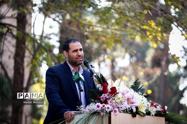 مراسم افتتاح طرح هر مدرسه یک نهالستان در دبیرستان ماندگار البرز