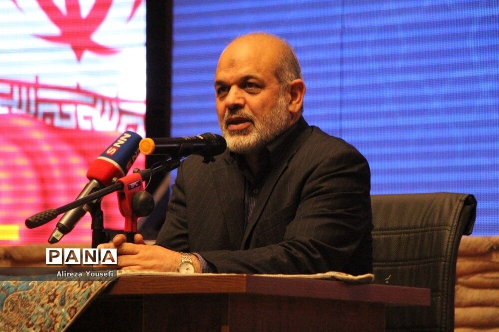 وزیر کشور: دولت برای حمایت از معلولان مصمم است