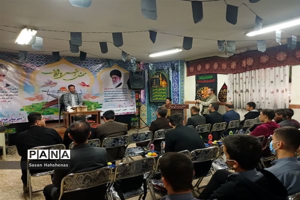 محفل انس با قرآن‌کریم درآموزشگاه ناصری‌منش اسلامشهر