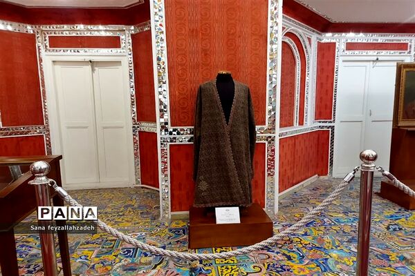 بازدید دانش‌آموزان از مجموعه تاریخی کاخ گلستان