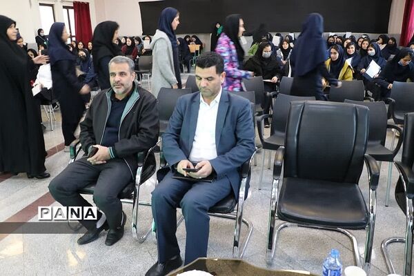 افتتاحیه مسابقات قرآن،عترت و نماز در دبیرستان قلم چی ناحیه دو شهرری