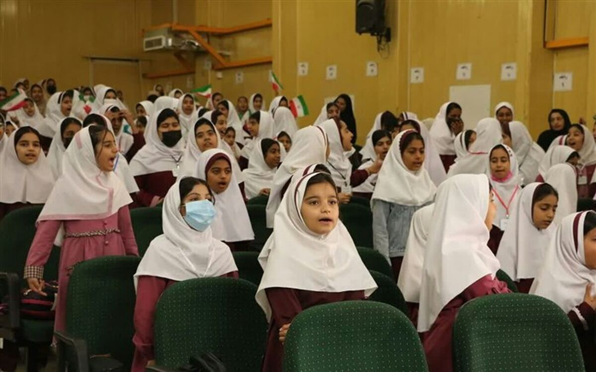 اجتماع  بزرگ دختران حاج قاسم در بندرخمیر برگزار شد