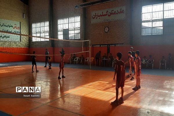 مسابقات مینی والیبال مقطع ابتدائی درشهرستان سملقان