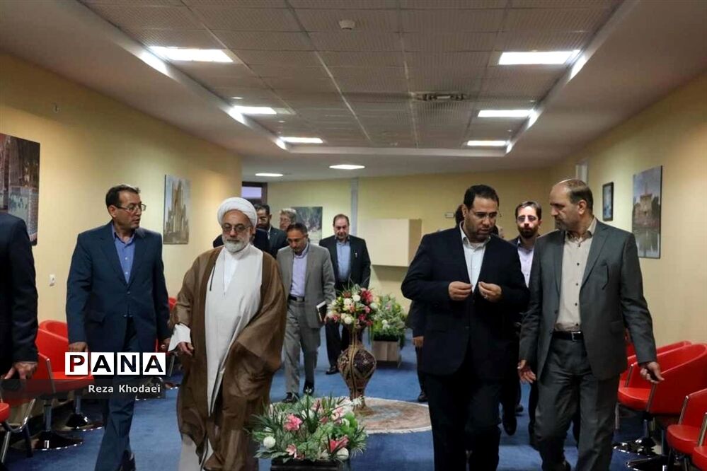 جزئیات نشست کمیسیون آموزش مجلس با حضور وزیر آموزش و پرورش