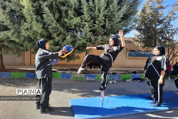 آیین افتتاحیه المپیاد ورزشی در مدارس قادرآباد