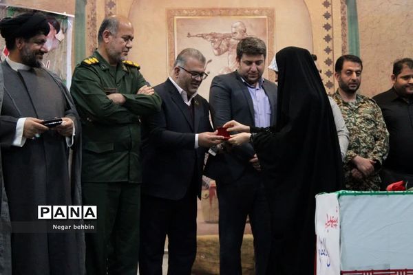 اعزام  کاروان راهیان‌نور دانش‌آموزان شهرستان گناوه