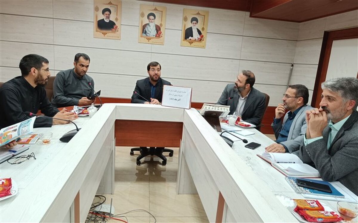 تمسک به قرآن، عترت و نماز بهترین راه تحقق تربیت تمام ساحتی دانش‌آموزان است