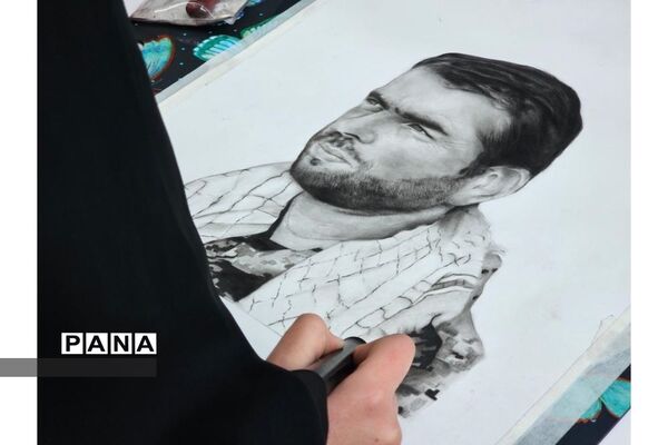 مراسم بدرقه  پیکرشهید مدافع حرم الیاس چگینی در دبیرستان شاهد کوثر