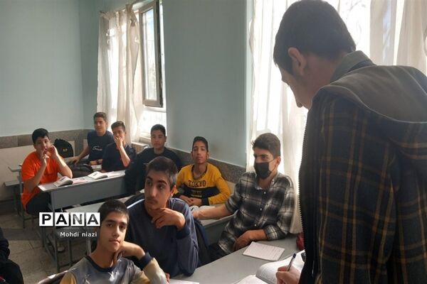 اجرای طرح مدام در دبیرستان بصیری۲ و دبیرستان سما