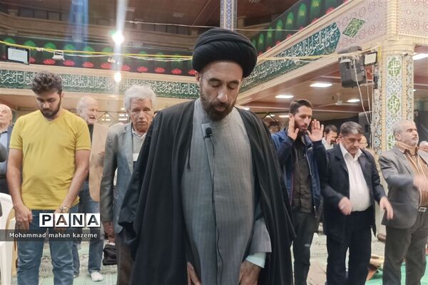 محفل انس با قران کریم در مسجد فاطمه الزهرا ناحیه یک  شیراز