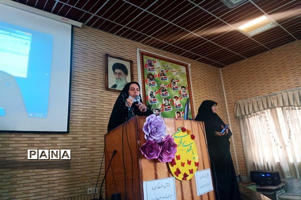 مراسم سه شنبه‌های مهدوی همزمان با هفته قران و عترت