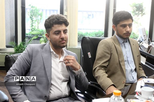 دیدار اعضای مجلس دانش‌آموزی با معاونان وزارت آموزش و پرورش