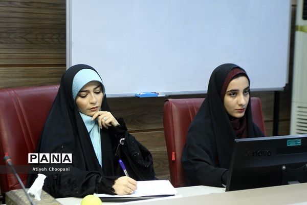 دیدار اعضای مجلس دانش‌آموزی با معاونان وزارت آموزش و پرورش